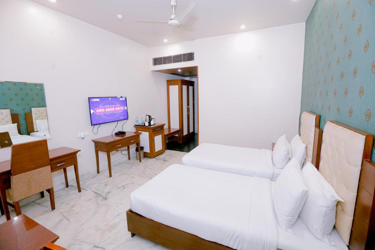 Hotel Leela Grande Карнал Екстер'єр фото