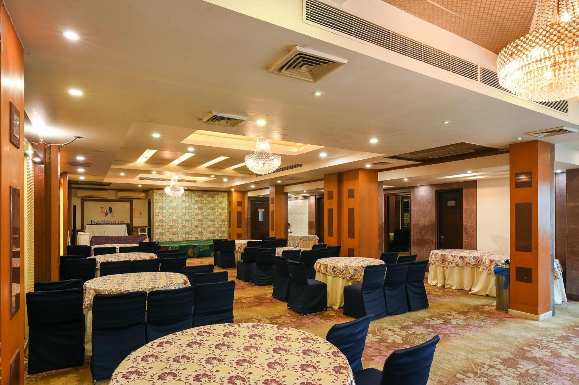 Hotel Leela Grande Карнал Екстер'єр фото